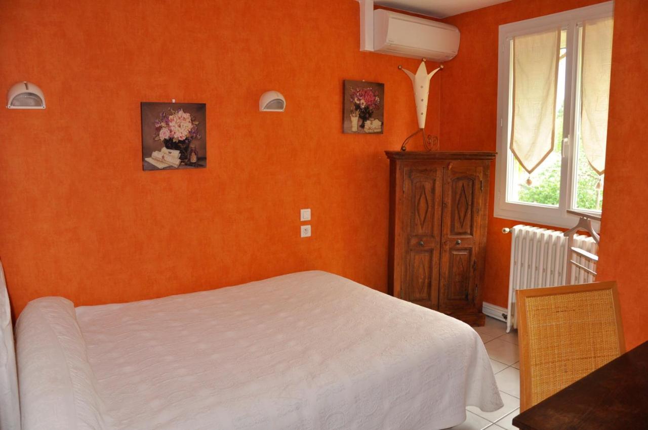 Hotel Les Deux Acacias Villepinte  Zewnętrze zdjęcie